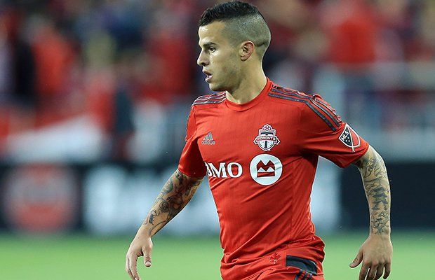 Los 15 futbolistas mejor pagados de América - fut-02