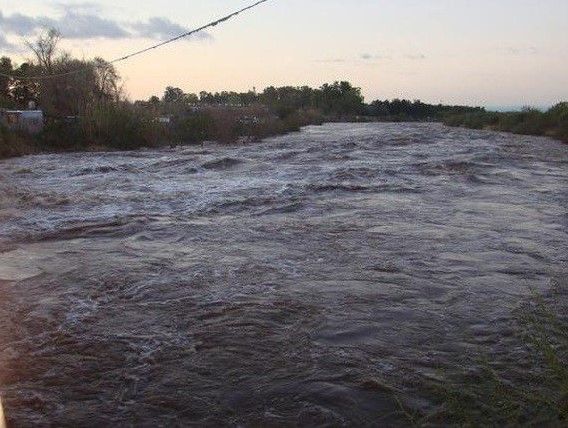 Arroyo desborda e inunda 200 casas en Veracruz - hueyapanI