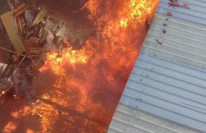 Apagan incendio en casa de la Moctezuma