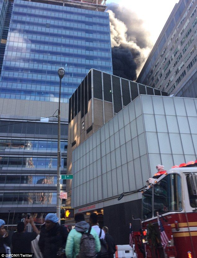 Video: incendio consume hospital en Nueva York - incendio-nueva-york-1