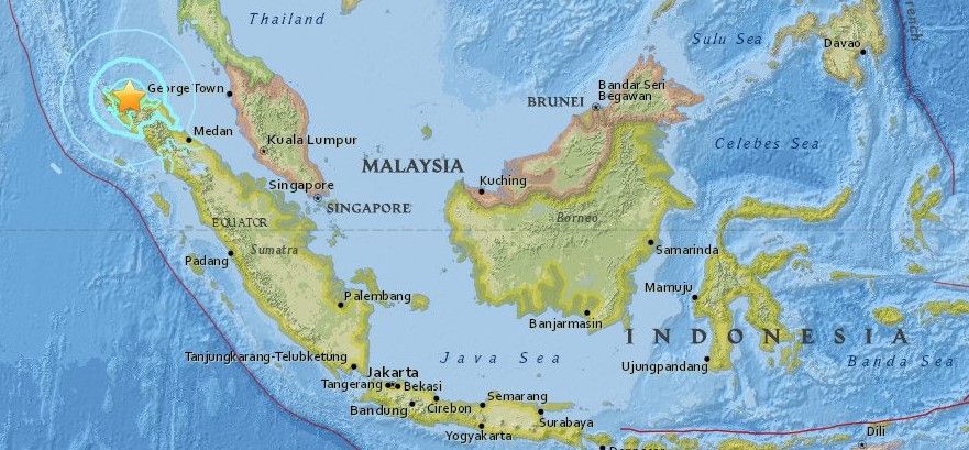 Sismo de 6.4 grados azota Indonesia