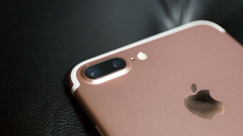 Usuarios de Apple sufren la “muerte” de la cámara dual del iPhone 7 Plus