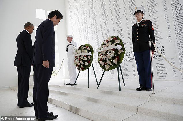 Primer ministro de Japón se reúne con Obama en Pearl Harbor - japón-7-1