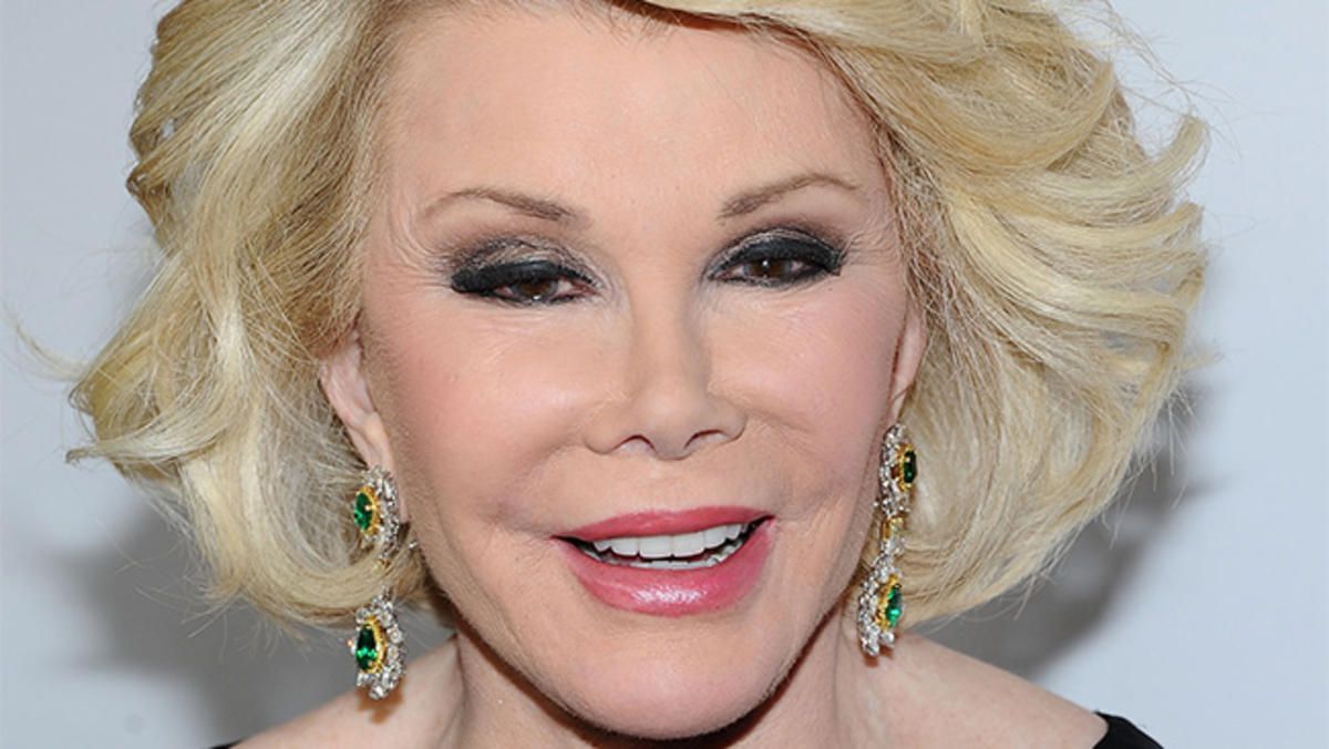 Cuenta de Joan Rivers envía mensaje navideño dos años después de su muerte