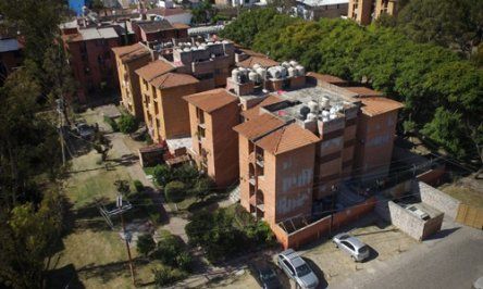 Mata a su novia y deshace su cuerpo en sosa cáustica - joven-sosa-leon