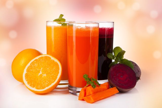 Jugos para combatir la resaca