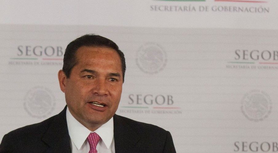 Cámara de Diputados envía llamado de atención a titular de Sedesol - luis-miranda