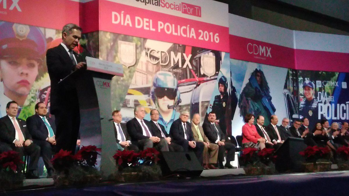 No se le puede achacar al Ejército toda la violencia: Mancera