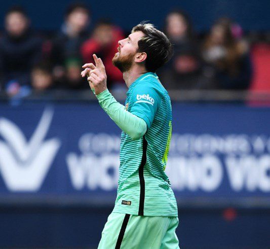 Barcelona rompe racha de empates y gana 0-3 a Osasuna - messi-1