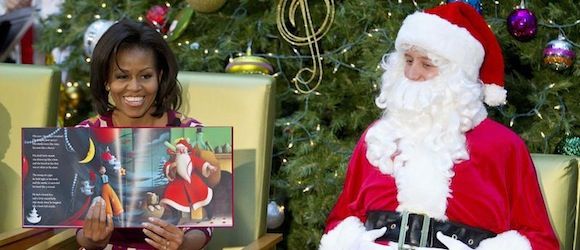 Michelle Obama ayuda a los niños a rastrear a Santa Claus