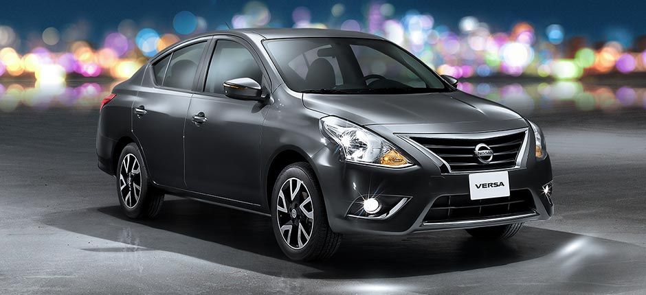 Los autos más vendidos en México en 2016 - nissan-versa