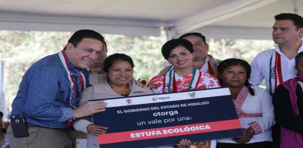 ‘Ya duerman con ropa, producen mucho chamaco’: Omar Fayad