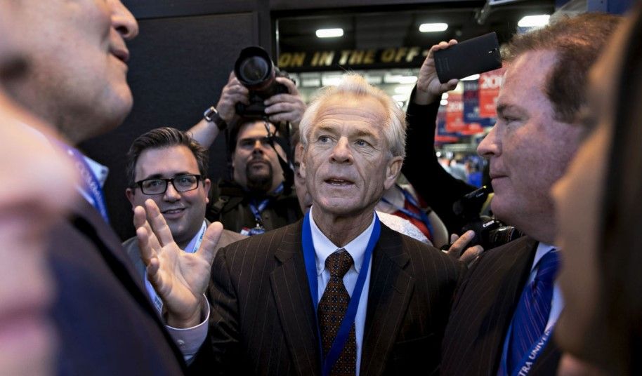 Donald Trump elige a Peter Navarro como asesor comercial - peter-navarro-I