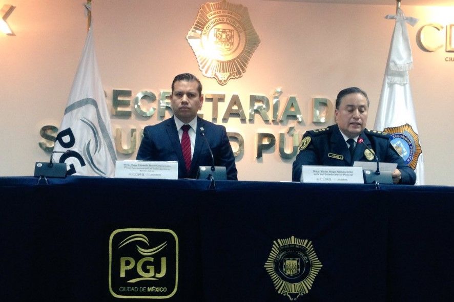 Sentencian a hombre que asesinó a pasajero de autobús en Xochimilco - policías-I-1