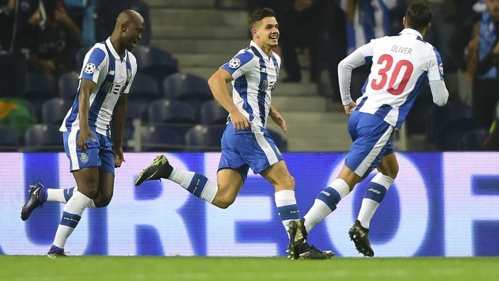 Video: “Tecatito” Corona anota en la goleada del Porto - porto-leicester