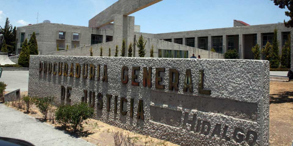 Pareja se suicida y deja a hija de 2 años con vida