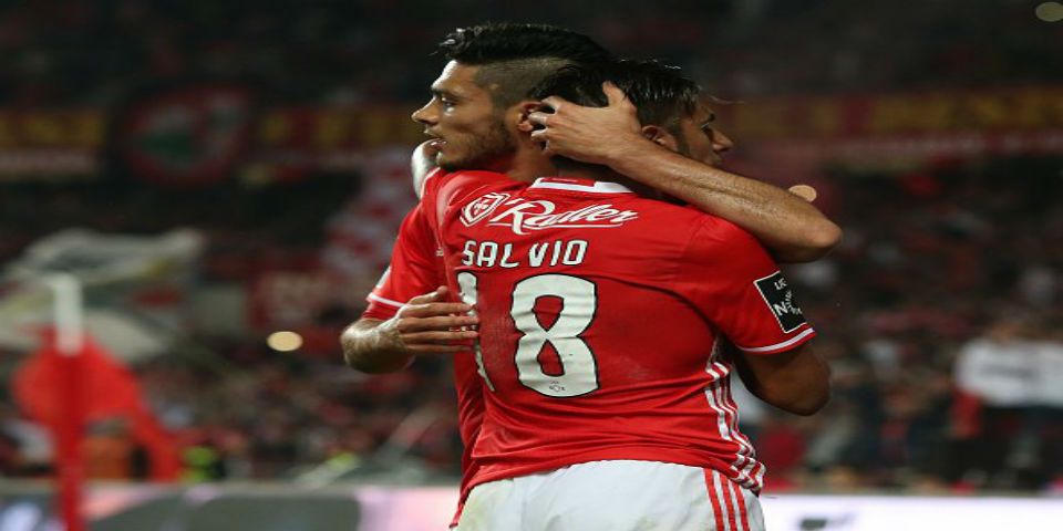 Raúl Jiménez da la victoria al Benfica en el "Derby da Capital" - raul-jimenez-gol-benfica-sporting-