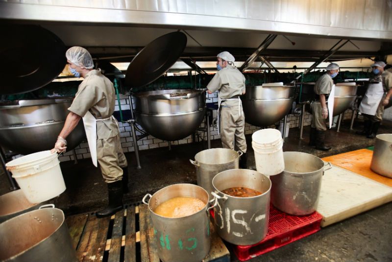 Menú para cena de Año Nuevo en reclusorios capitalinos - reclusorios-2