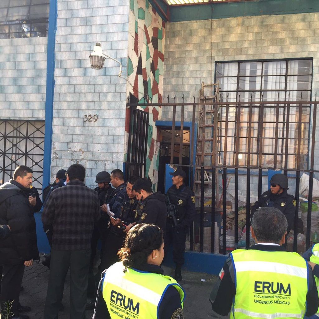 Detienen a sujeto que mantenía a sus hijos como rehenes - rehenes-congreso-de-la-union-1-1024x1024