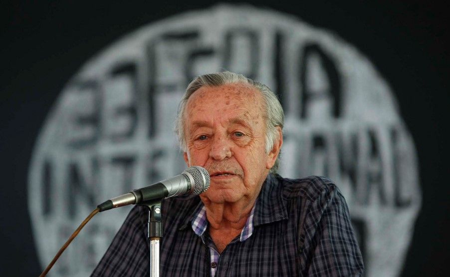 Otorgan Reconocimiento de Caricatura "Gabriel Vargas" a Rius - riusI