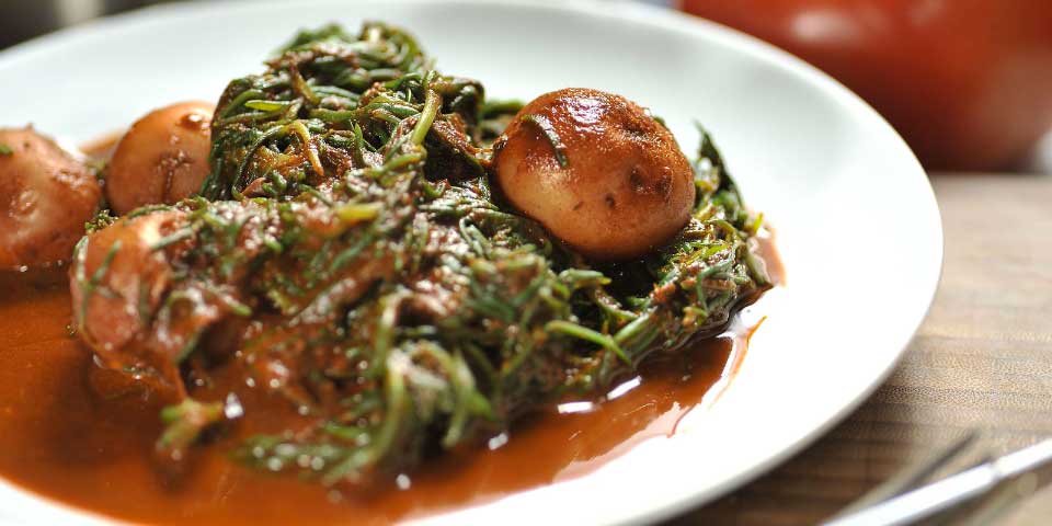 ¿Por qué se comen romeritos en Navidad?