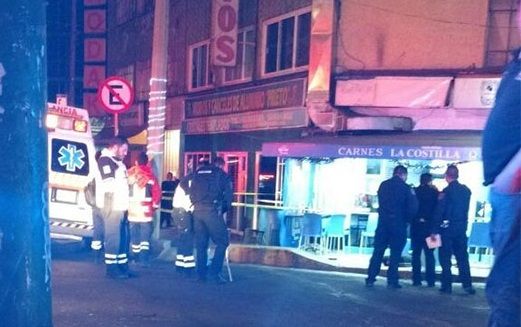 Cliente de taquería mata a asaltante en la colonia Narvarte