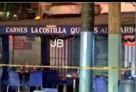 Hombre que disparó a asaltante en taquería se presenta ante el MP - taquería-la-costilla-2