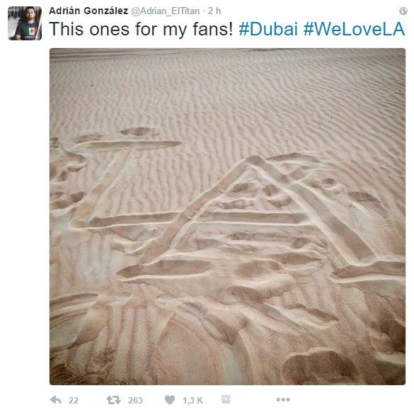 Adrián González asiste a Dubái para inauguración de estadio de beisbol - tuit-titan-gonzalez