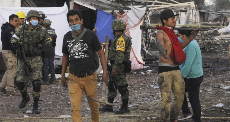 Identifican a cuatro muertos más de la explosión en Tultepec - tultepec-I-1