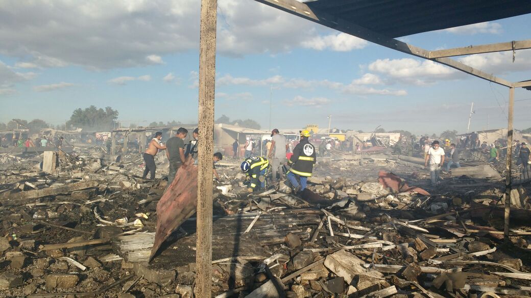 Galería: imágenes de la tragedia en Tultepec - tultepec-I