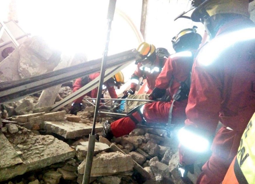 Derrumbe de bóveda deja cuatro muertos en Jalisco - zapopan-derrumbe