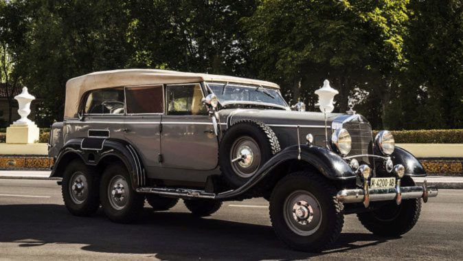 Los coches históricos que la Guardia Civil repara para el rey - 14828473344491_674x0
