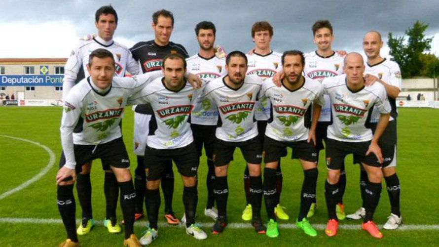 Escocés paga por entrenar a equipo español de futbol - 2015112520061643530