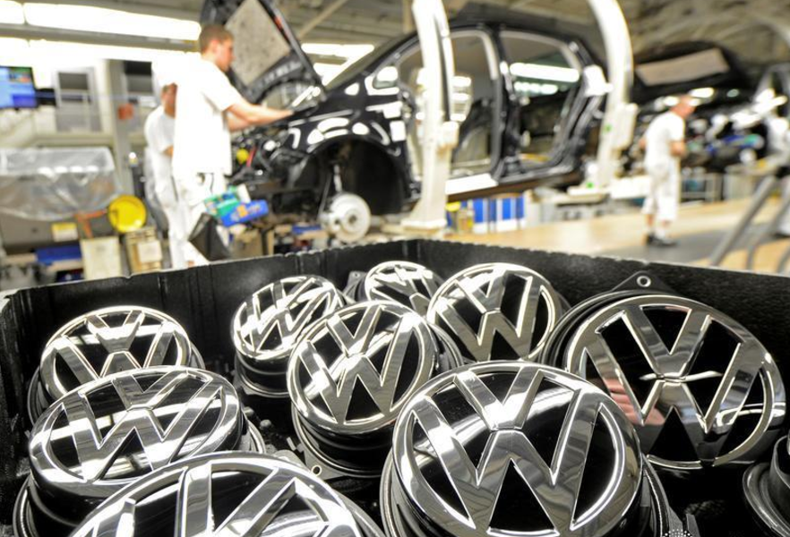 Avanza demanda en Italia contra Volkswagen por manipular emisiones - Captura-de-pantalla-2017-01-11-a-las-14.44.46