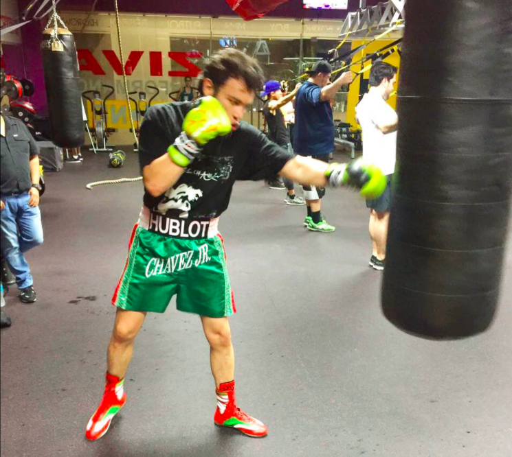 Canelo y Chávez Jr. pelearán el 6 de mayo - Captura-de-pantalla-2017-01-13-a-las-13.55.25