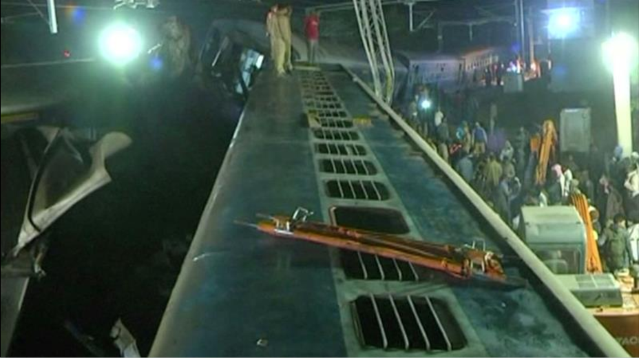 Accidente de tren en la India deja 32 muertos - Captura-de-pantalla-2017-01-22-a-las-1.36.23-p.m.