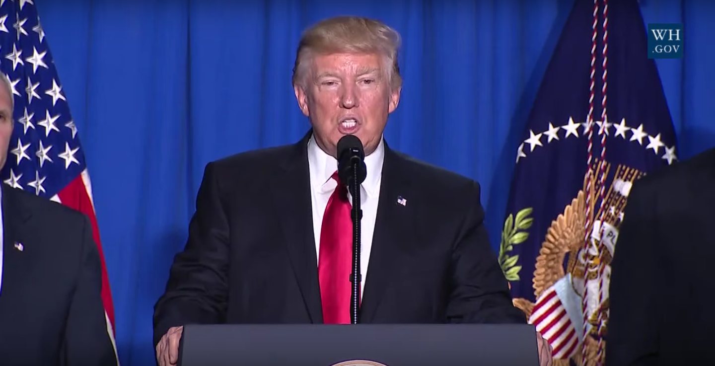 "Relación México-EE.UU. mejorará, pero el muro se construirá inmediatamente": Trump - Captura-de-pantalla-2017-01-25-a-las-14.09.36