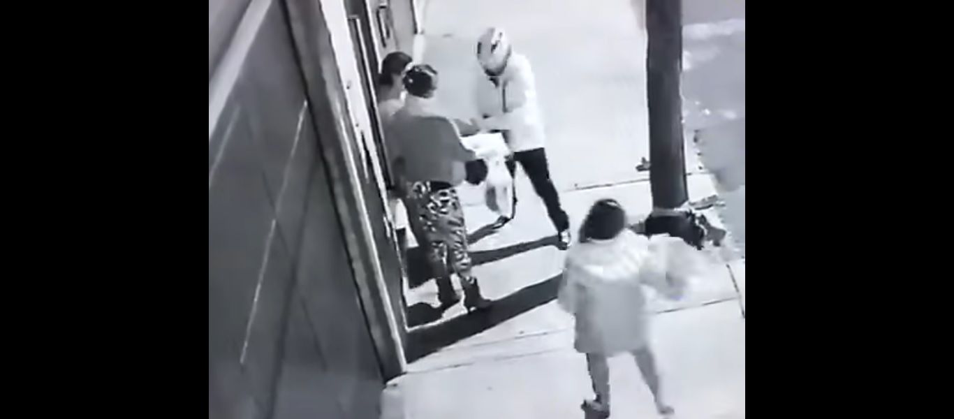 Video: asaltan a mujeres en la Del Valle