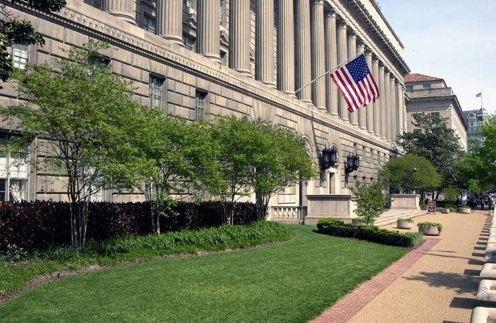 Economía de EE.UU. registró desaceleración al cierre de 2016