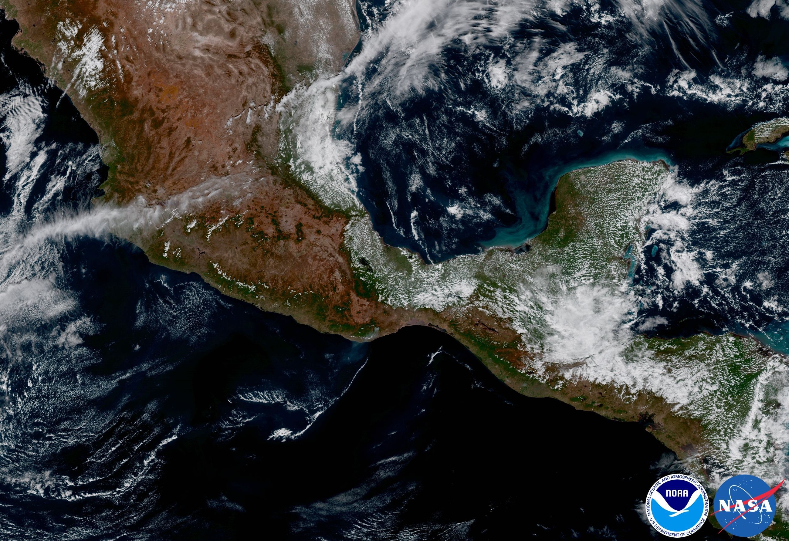 Las imágenes de la Tierra con la más alta resolución - GOES-16-NOAA-NASA-Península-de-Yucatán