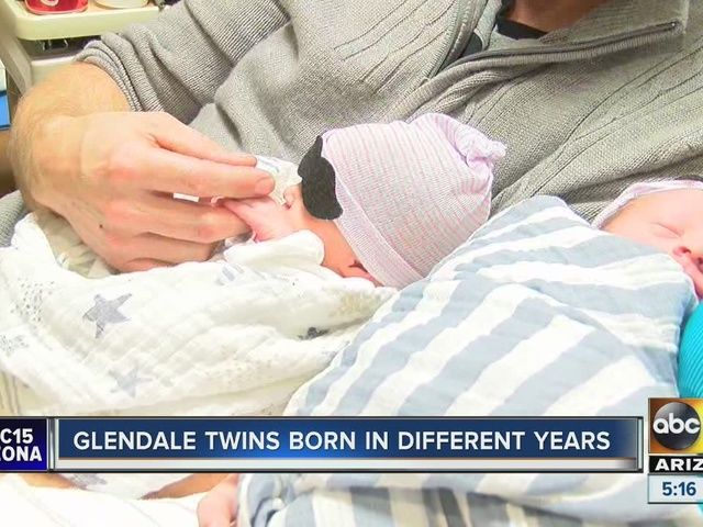 Gemelos nacieron en diferente año