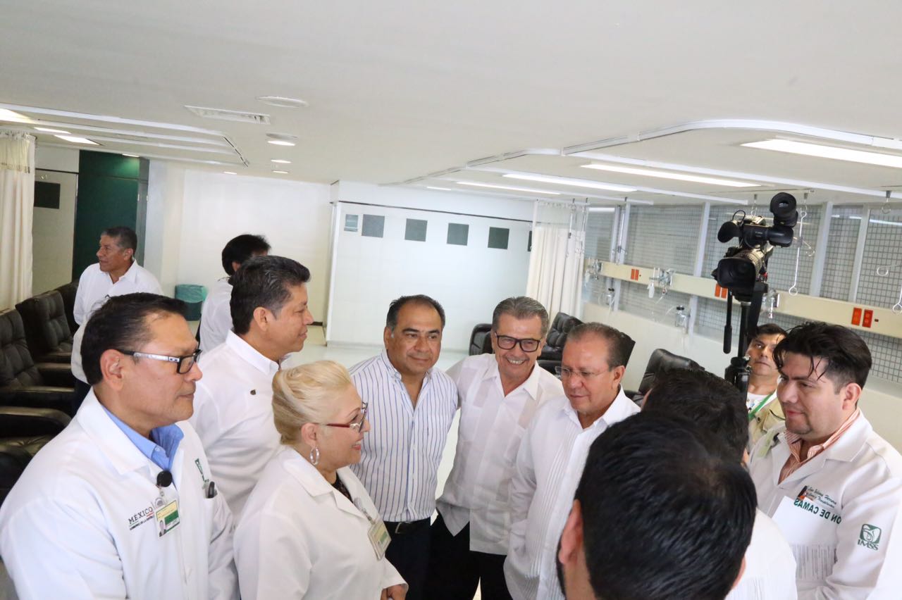 Astudillo Flores pide cerrar filas ante el alza a los combustibles - IMG-20170111-WA0116