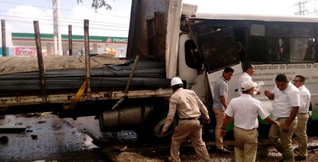 Camión sin frenos choca transporte público y deja un muerto en Ixtapaluca - IXTAPALUCA-2-1140x580-1024x521