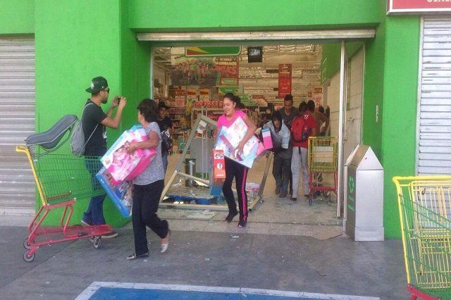 Detienen a 33 tras saqueos en Puebla