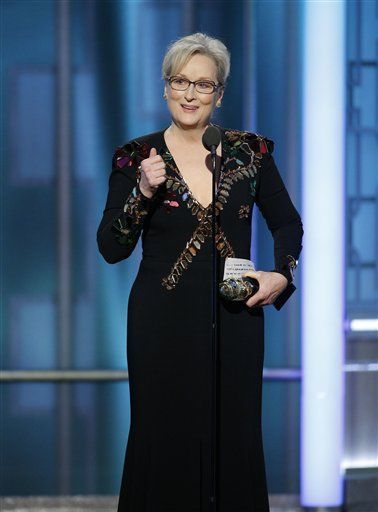 Meryl Streep pide a Trump reconocer diversidad de EE.UU. - Streep-golden-globes-2