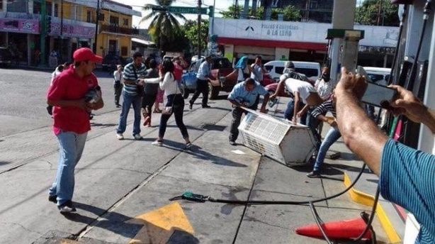 Vandalizan gasolinera en Chiapas