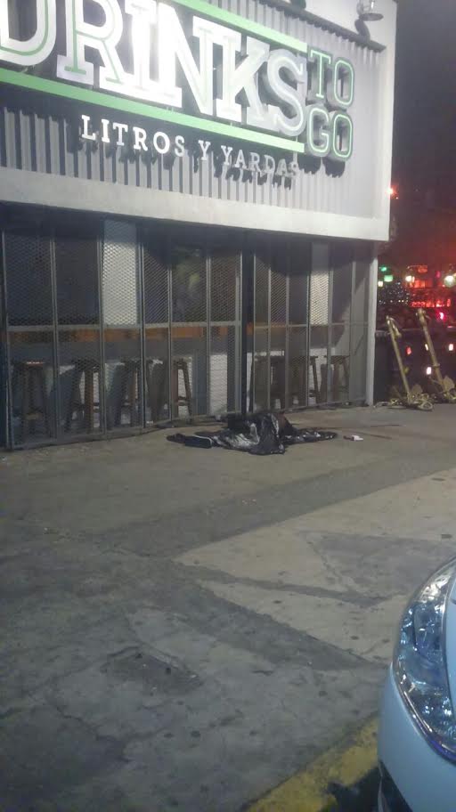 Matan a hombre afuera de bar en Acapulco - asesinato-bar-acapulco-2-1