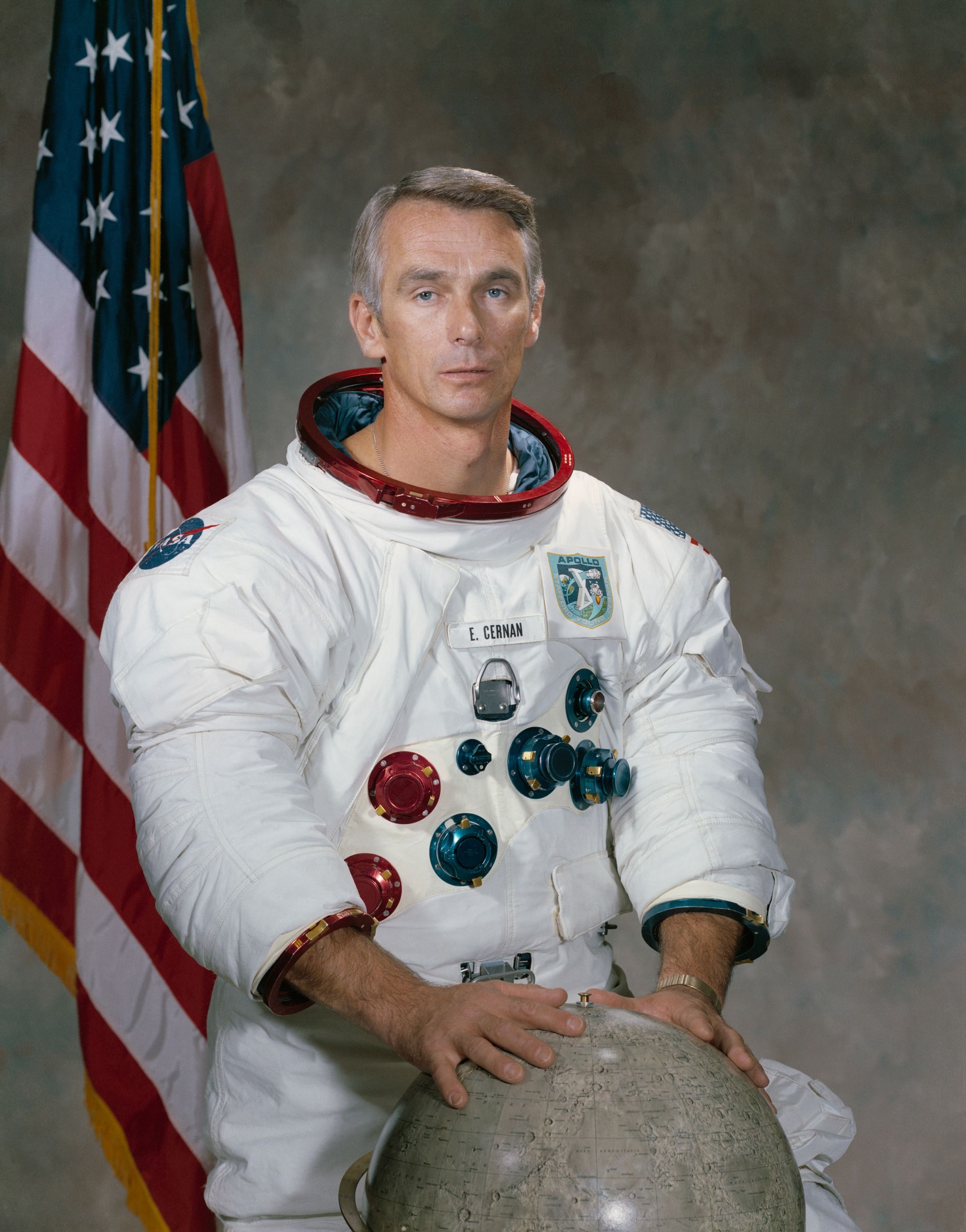 Muere Gene Cernan, el último astronauta en pisar la luna - astronauta
