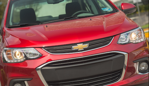 Aumentan 8 por ciento precios de automóviles nuevos