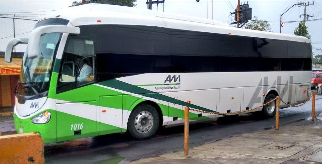 Central de Pachuca suspende corridas de camiones por bloqueos - avm-1024x523